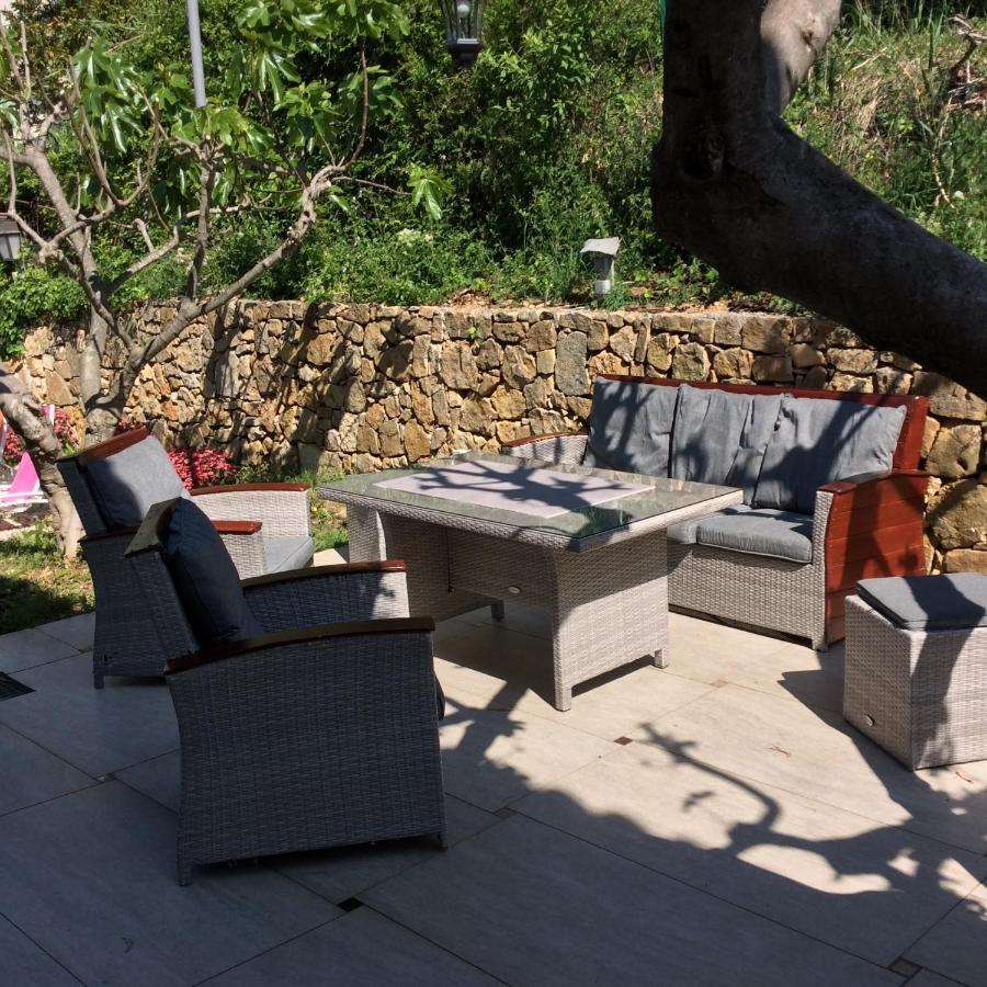 Bienvenue Chez Alain Et Marie Apartment Antibes Exterior photo