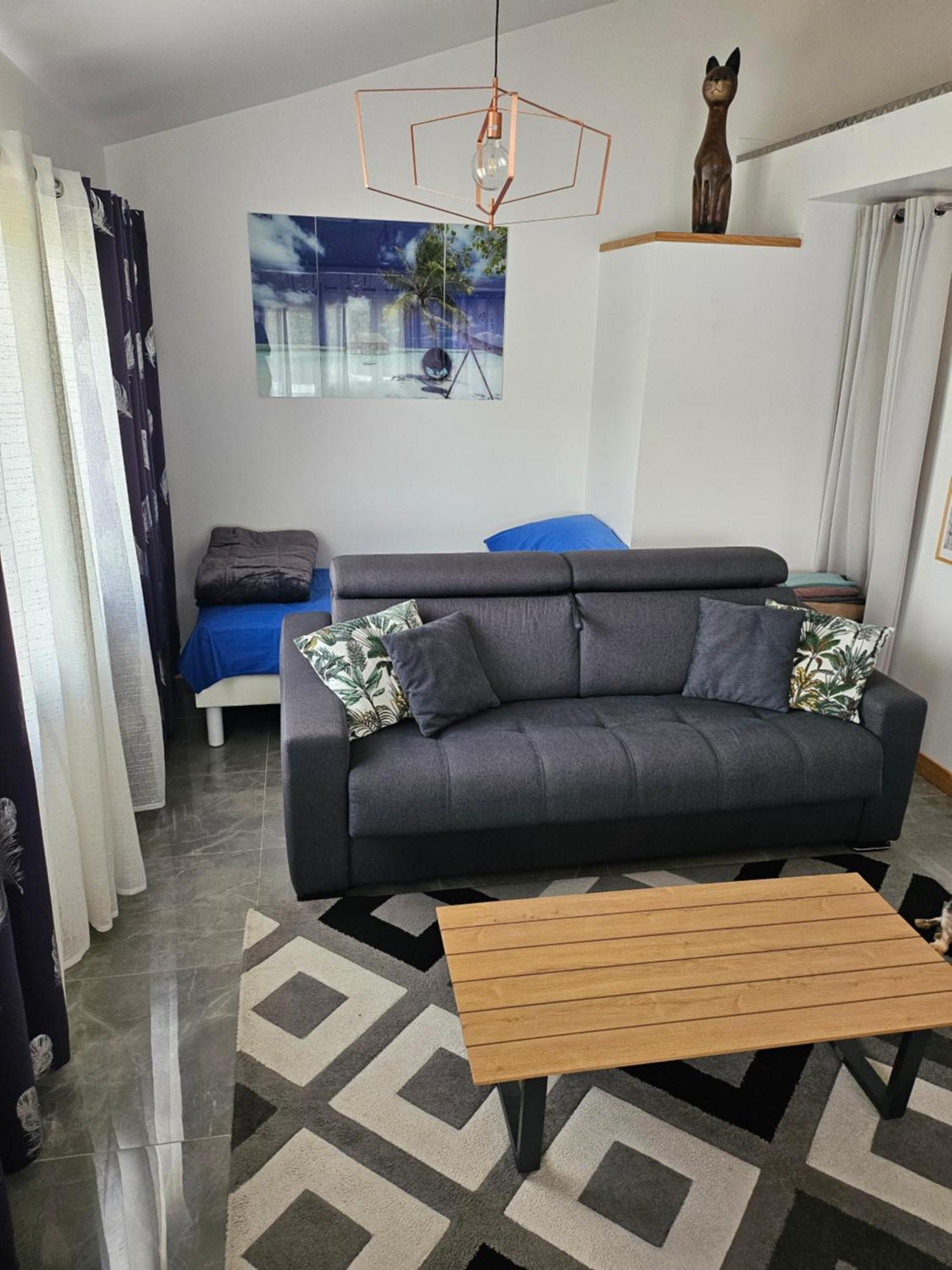 Bienvenue Chez Alain Et Marie Apartment Antibes Room photo